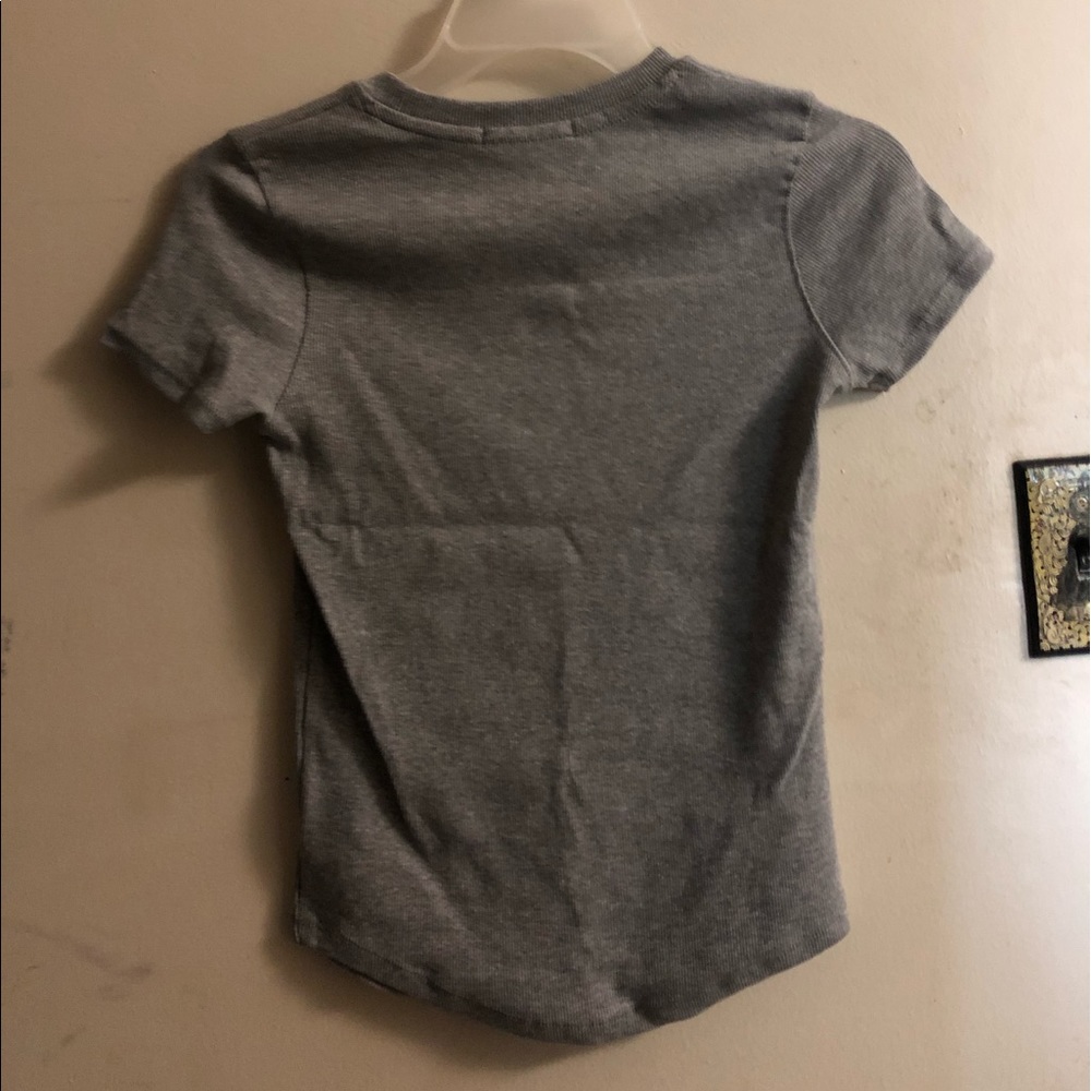T-Shirt - Picture 2 of 2